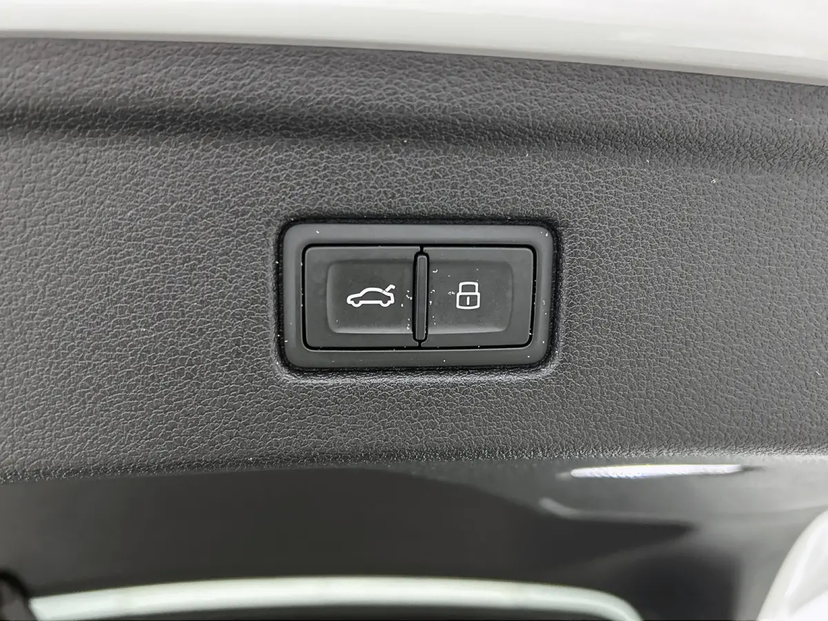 3.0 TFSI S5 quattro Pro Line Plus (Goed OndH, Panorama, B&O, Trekhaak, Camera, Navi, Addapt Cruise, Etc)