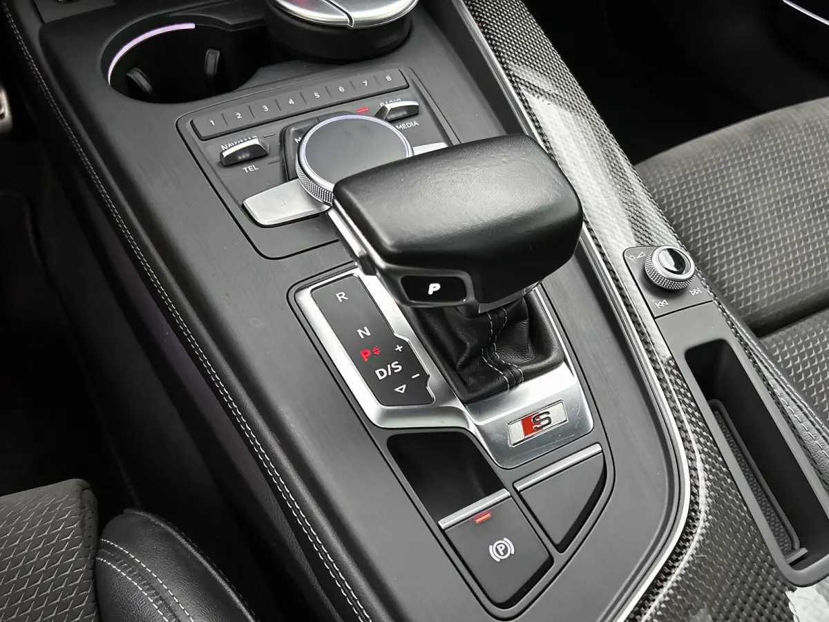3.0 TFSI S5 quattro Pro Line Plus (Goed OndH, Panorama, B&O, Trekhaak, Camera, Navi, Addapt Cruise, Etc)