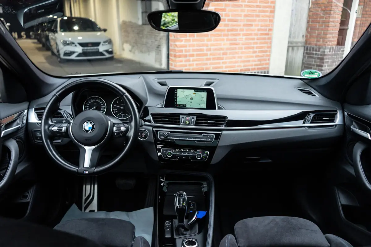 sDrive18i M-Sport Pano / Camera / Trekhaak
