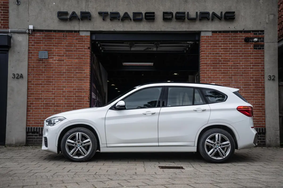 sDrive18i M-Sport Pano / Camera / Trekhaak