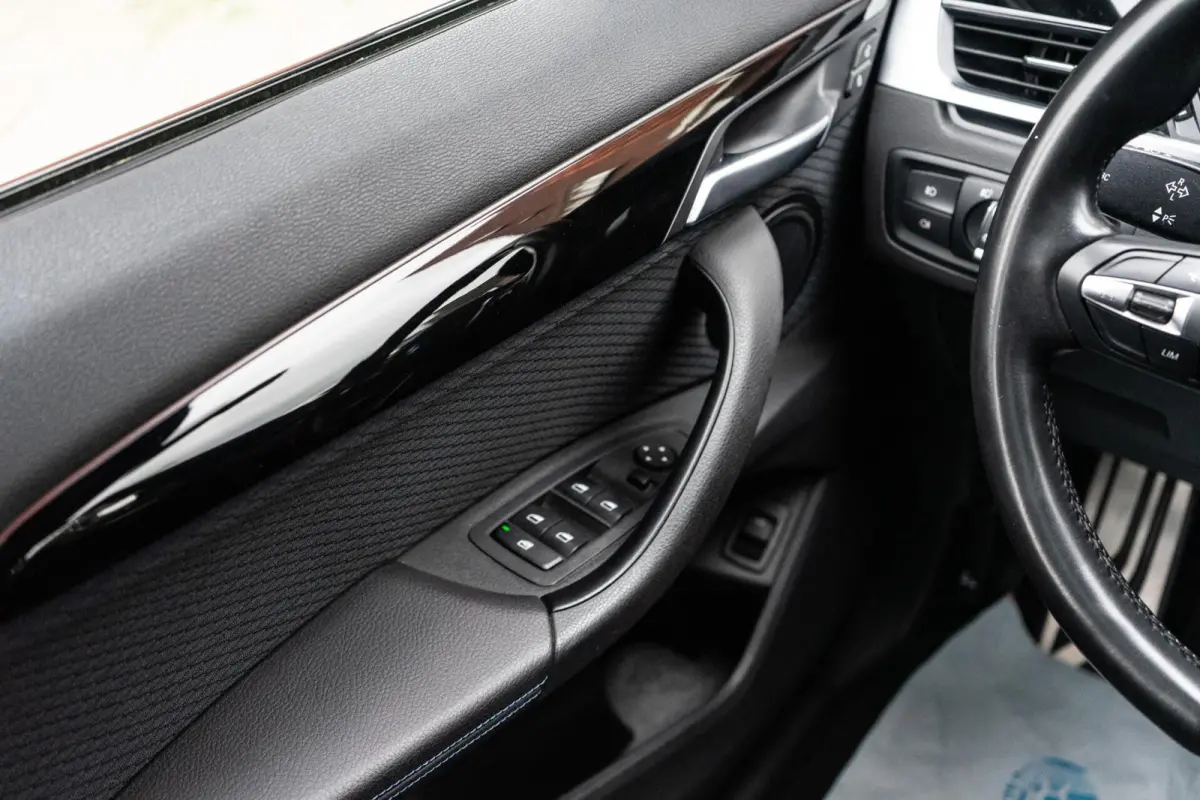 sDrive18i M-Sport Pano / Camera / Trekhaak