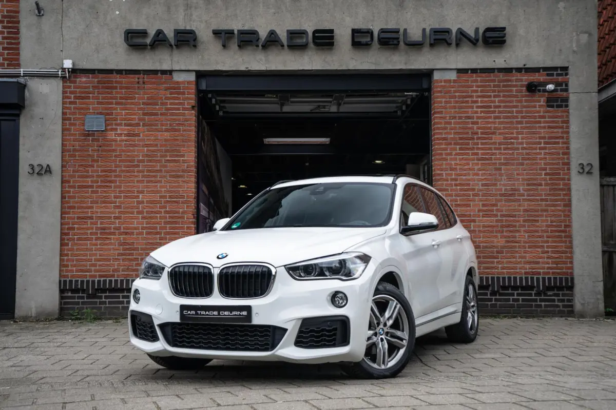 sDrive18i M-Sport Pano / Camera / Trekhaak
