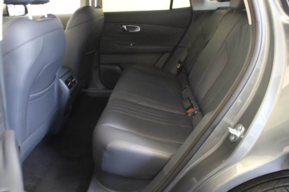 1.5 Pro |Plug in Hybrid|83km Elektrisch|