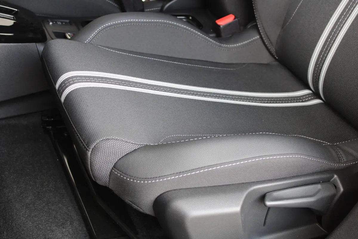 GS | Tot 8 jaar garantie | LED Matrix verlichting | Dodehoek-detectie | Climate control |