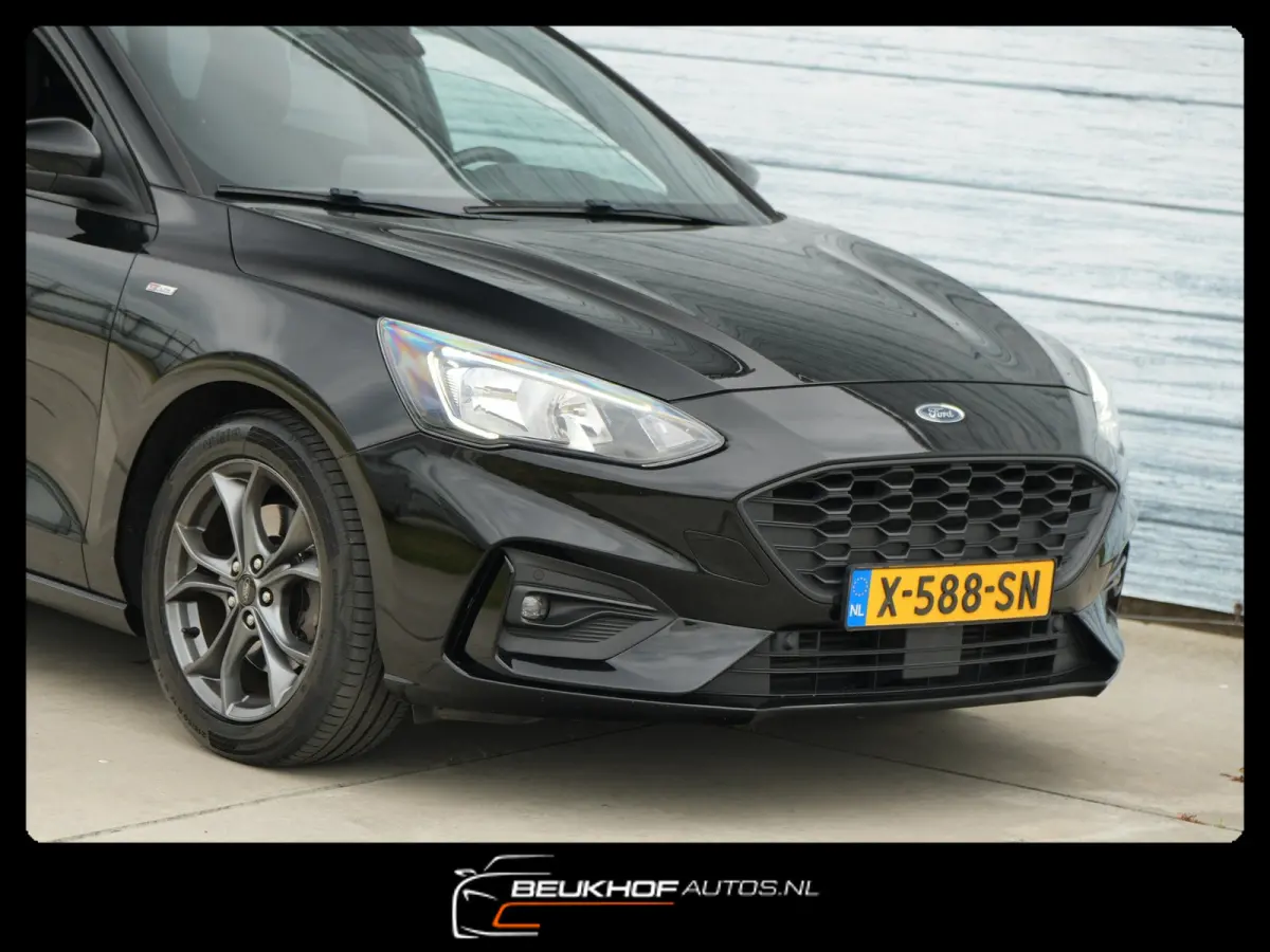 1.0 EcoBoost ST Line Business Carplay Navi