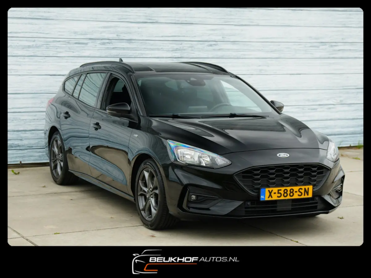 1.0 EcoBoost ST Line Business Carplay Navi