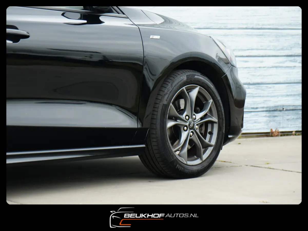 1.0 EcoBoost ST Line Business Carplay Navi