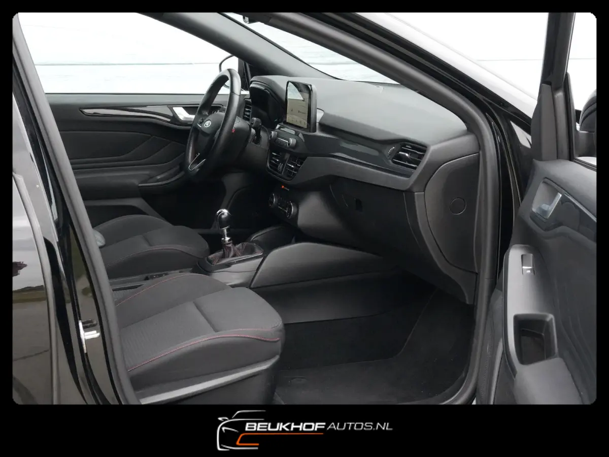 1.0 EcoBoost ST Line Business Carplay Navi