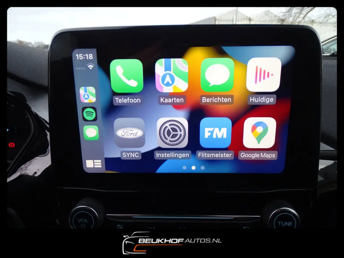 1.0 EcoBoost ST Line Business Carplay Navi