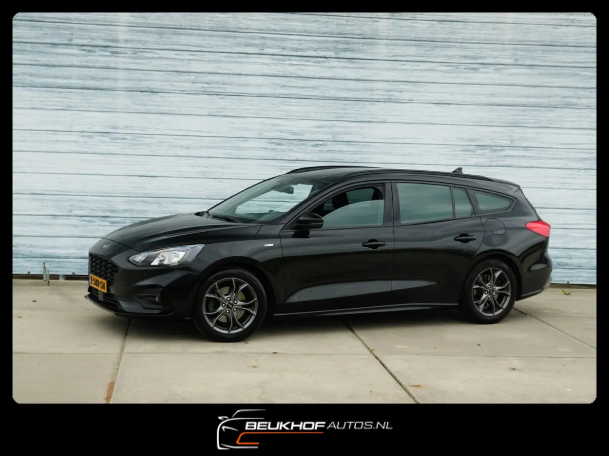 1.0 EcoBoost ST Line Business Carplay Navi