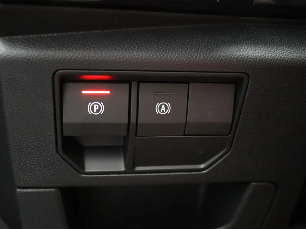 E-Tech full hybrid 200pk esprit Alpine | Vijf jaar garantie | Stoel- en stuurwielverwarming | Elek. bedienbare achterklep |