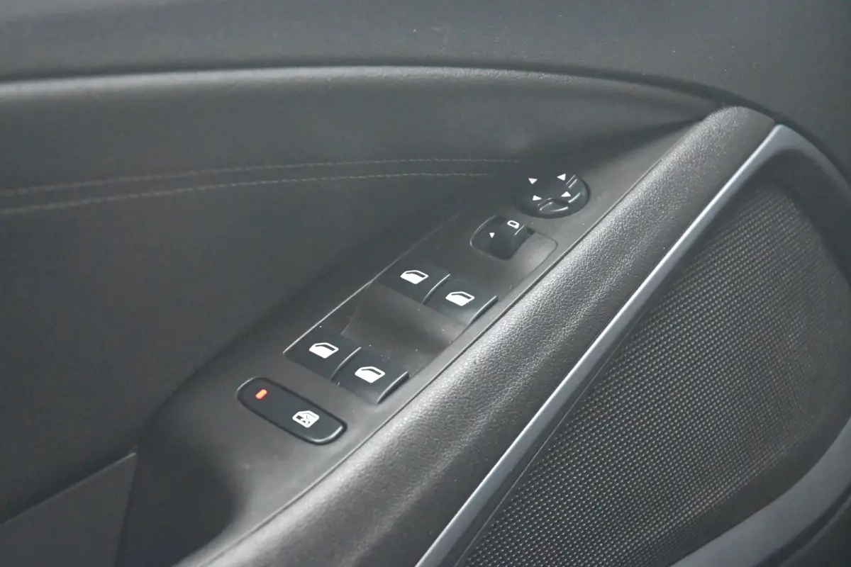 1.2 Turbo Elegance 130pk Automaat | Navigatie | Stuur/Stoelverwarming | Achteruitrijcamera | Full-LED | Comfortstoel | Dealeronderhouden | !!