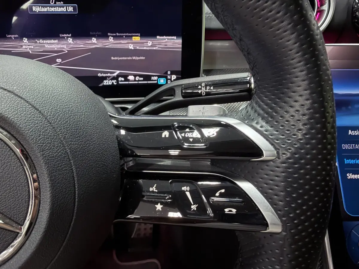 300 e AMG Line PANO/BURMESTER/H-UP/DAB/360CAM/STOEL-M+KOELING/SFEERVERL/V-COCKPIT///
