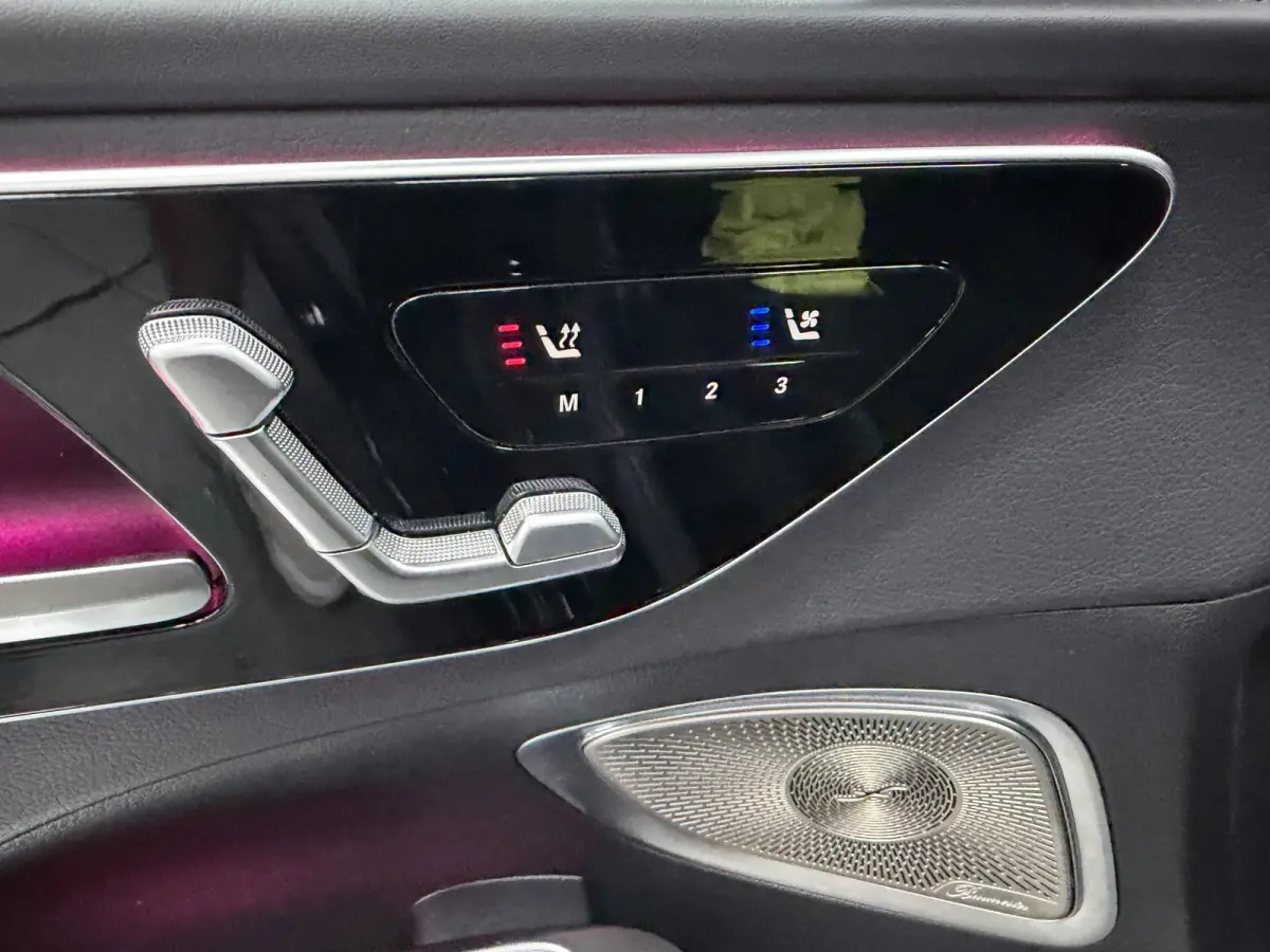 300 e AMG Line PANO/BURMESTER/H-UP/DAB/360CAM/STOEL-M+KOELING/SFEERVERL/V-COCKPIT///