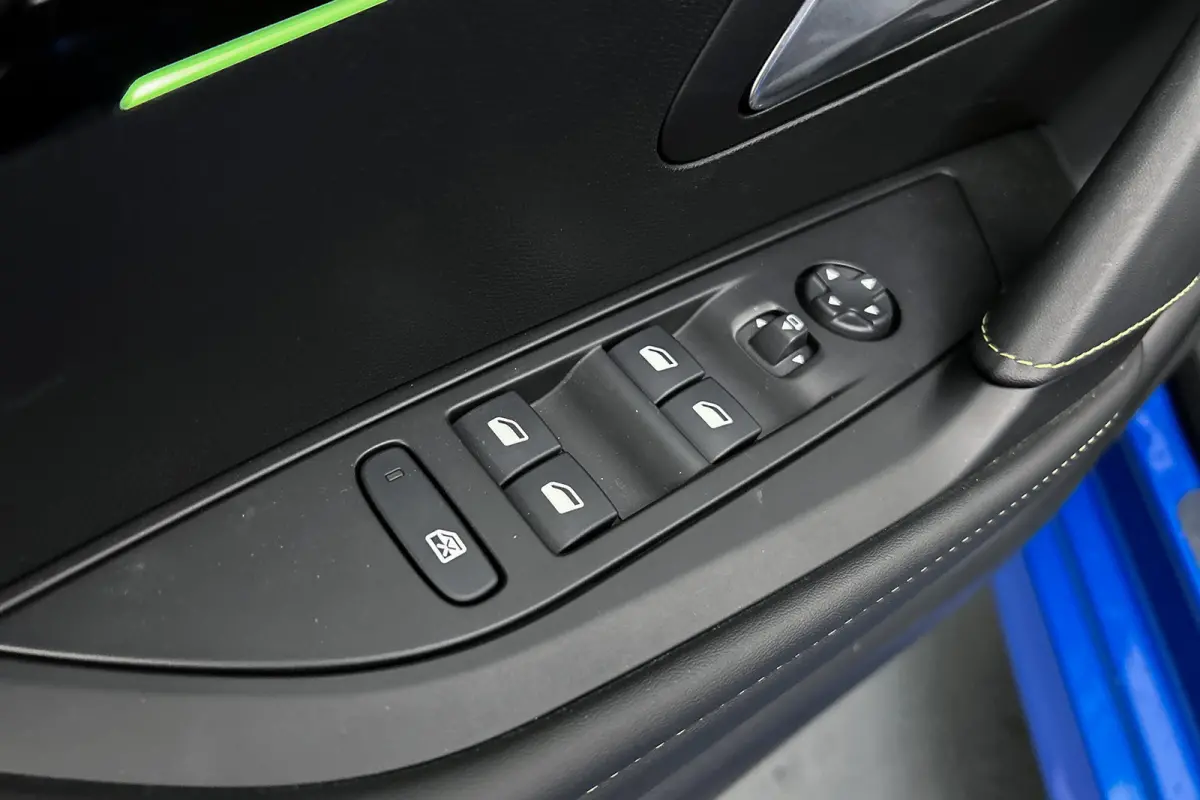 EV GT Pack 50 kWh | Panoramadak | LED koplampen | Camera