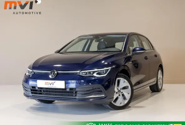1.5 eTSI R-Line Business+ 150pk / Dodehoek detectie / Elektrisch verstelbare stoelen met geheugen / Achteruitrijcamera / Stoelverwarming / Apple carplay /