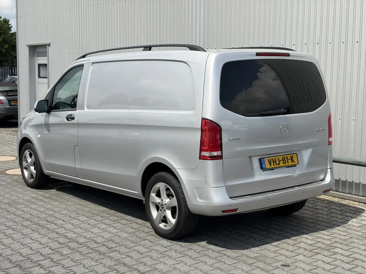 119 CDI*AUTOM.*ECC*NAVI*CAM*TEL*3PERS*LED*