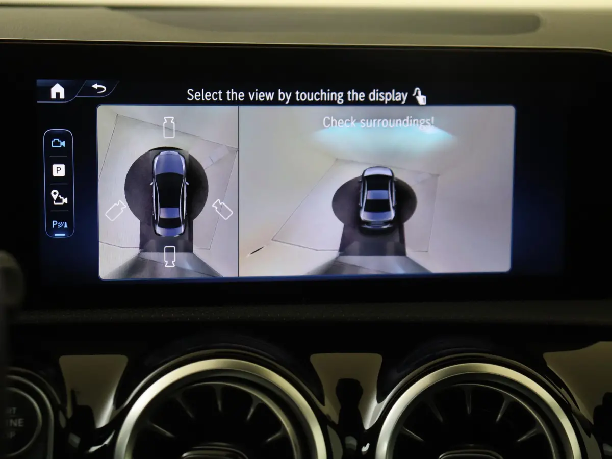 250 e Business Solution AMG Premium Plus /Panoramadak /HUD /360 Camera