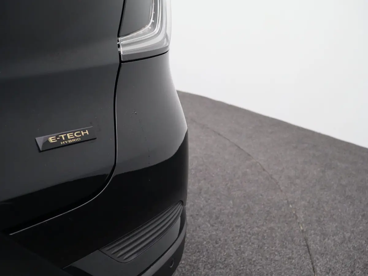 techno full hybrid E-Tech 160 | Google Navigatie | Parkeercamera | Climate Control |