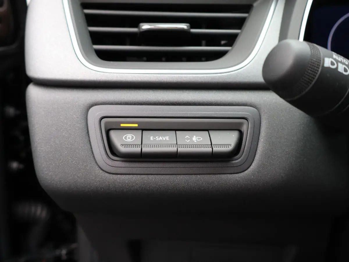 techno full hybrid E-Tech 160 | Google Navigatie | Parkeercamera | Climate Control |