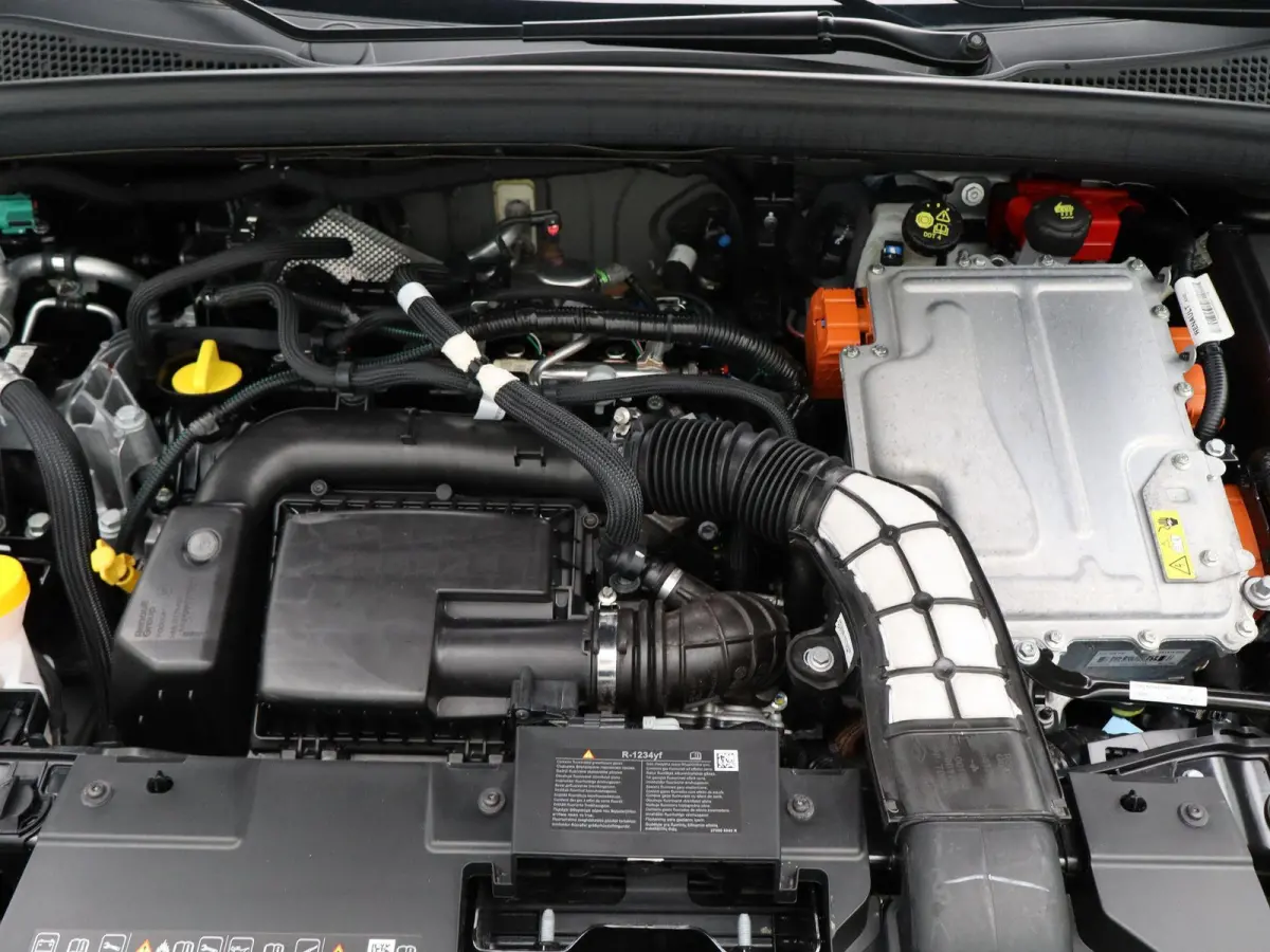 techno full hybrid E-Tech 160 | Google Navigatie | Parkeercamera | Climate Control |