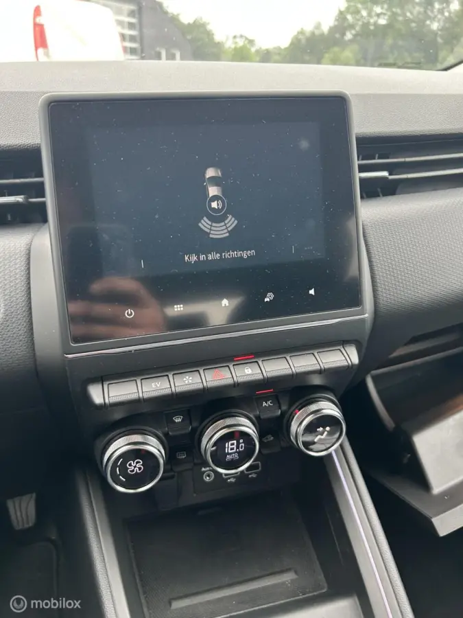 1.6 E-Tech Hybrid 140 Intens