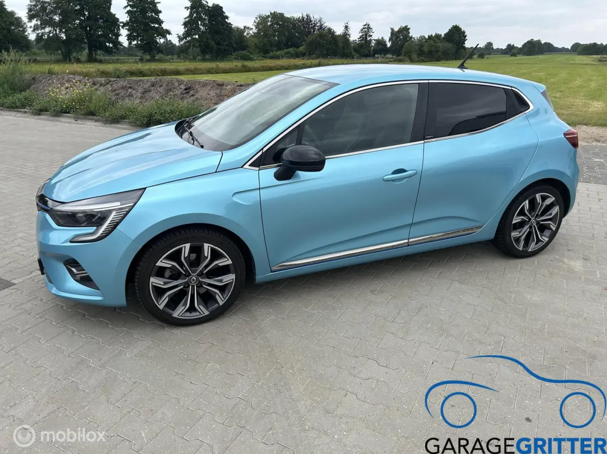 1.6 E-Tech Hybrid 140 Intens