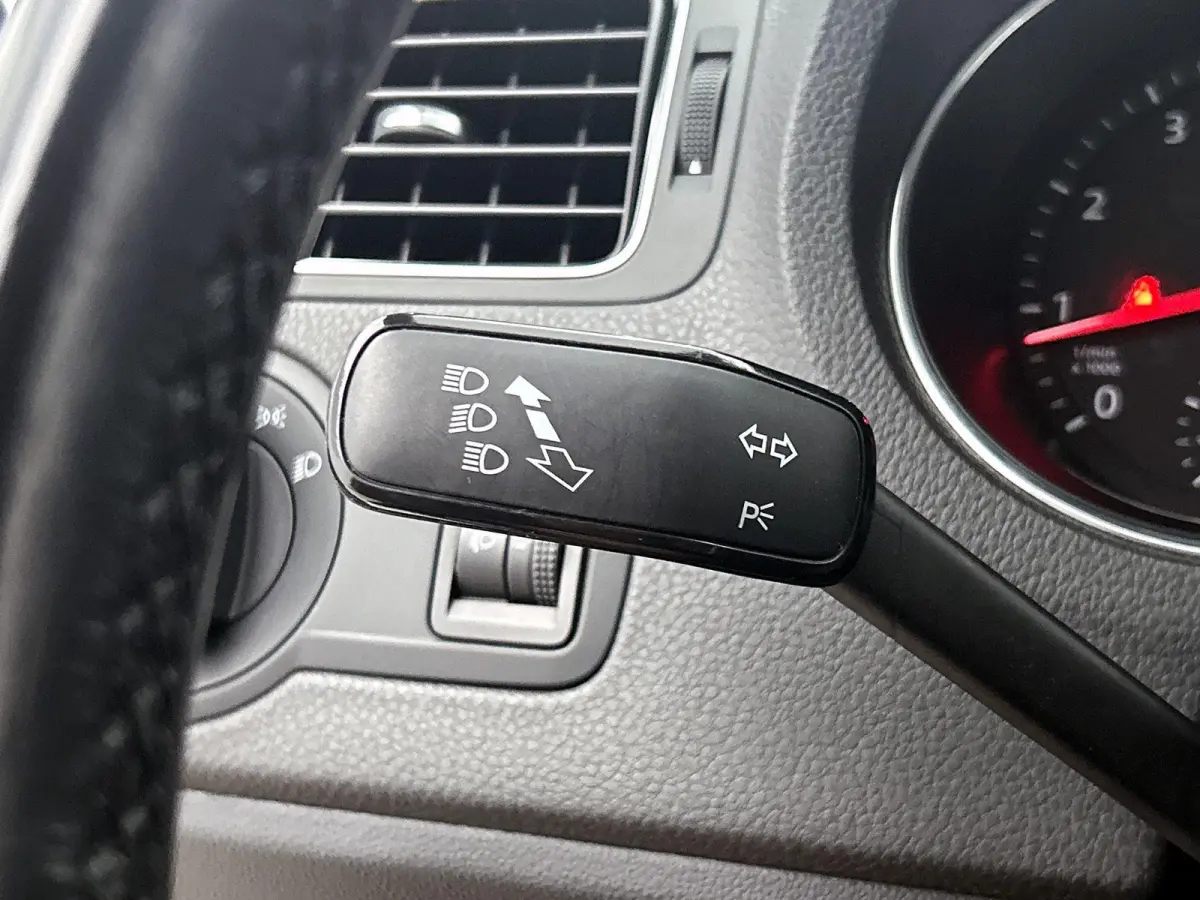 1.2 TSI Comfortline Business R Automaat | Cruise control | Airco | Apple carplay | Parkeersensoren |