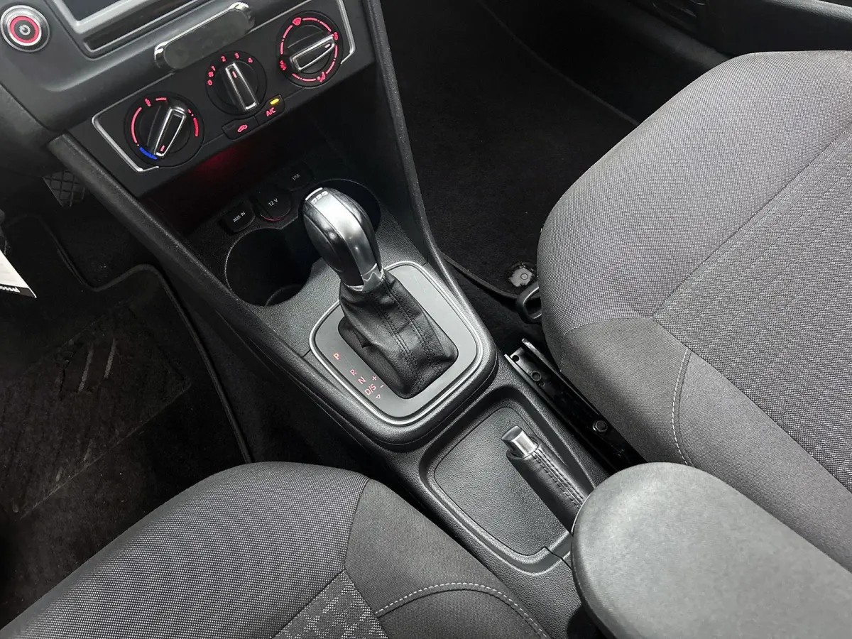 1.2 TSI Comfortline Business R Automaat | Cruise control | Airco | Apple carplay | Parkeersensoren |