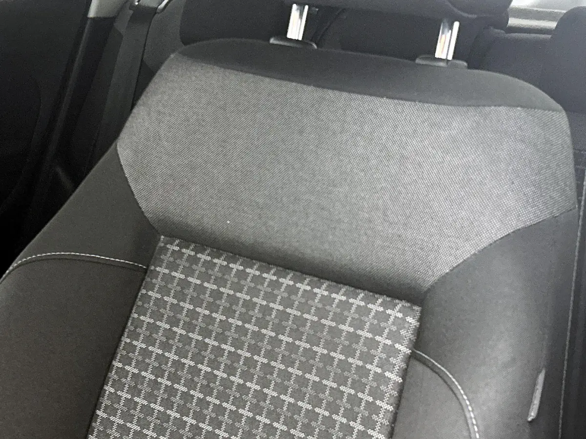 1.2 TSI Comfortline Business R Automaat | Cruise control | Airco | Apple carplay | Parkeersensoren |