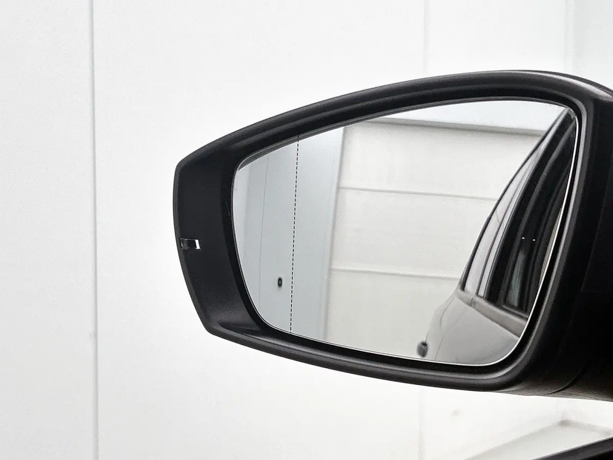 1.2 TSI Comfortline Business R Automaat | Cruise control | Airco | Apple carplay | Parkeersensoren |