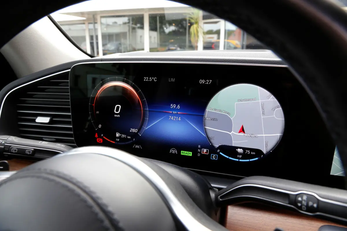 350 e 4MATIC AMG*Perfect MB Onderh.*Pano/Elek. Trekhaak/ACC/HUD/Massage/Burmester/Stoelverw./Stoelkoeling/DAB/Dodehoek/VOL*