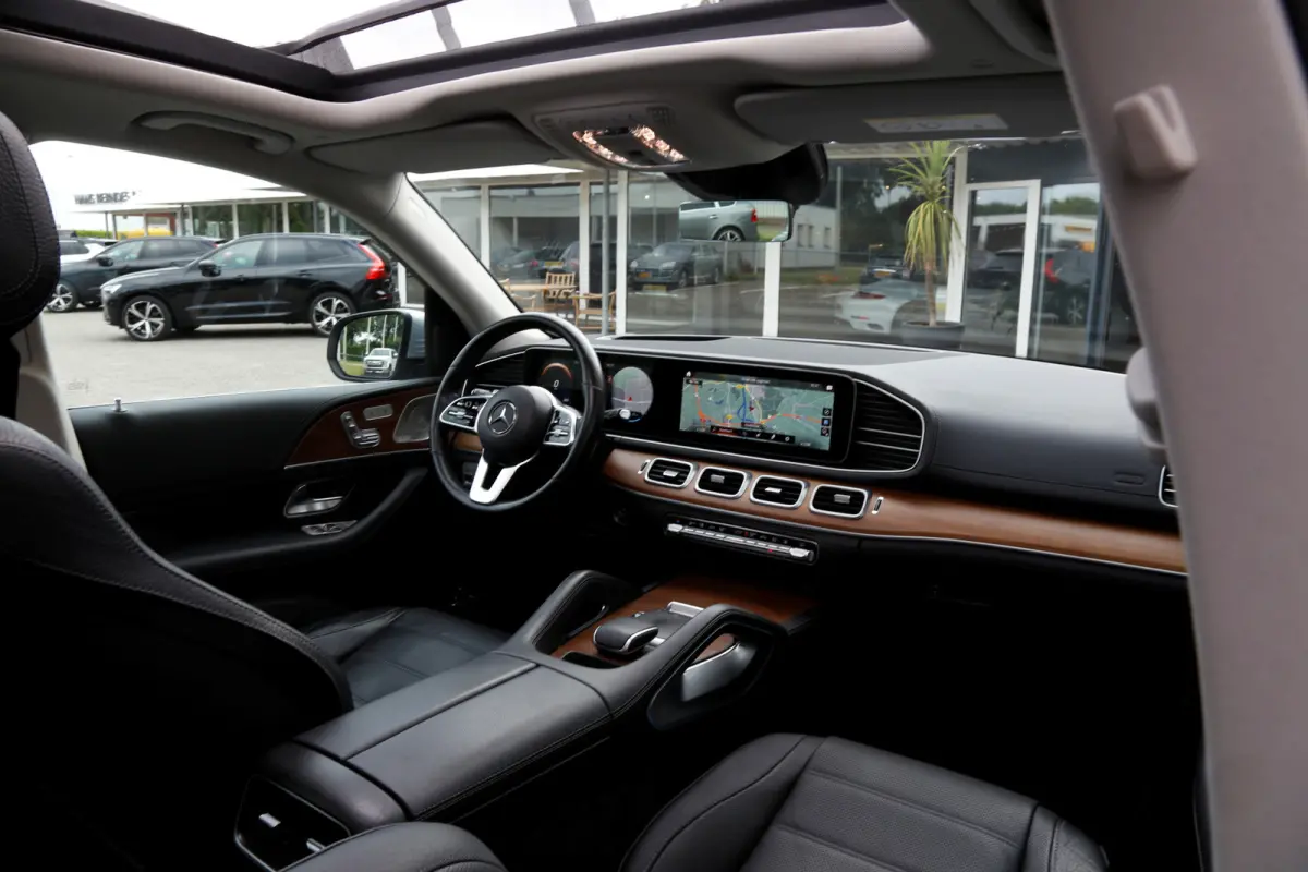 350 e 4MATIC AMG*Perfect MB Onderh.*Pano/Elek. Trekhaak/ACC/HUD/Massage/Burmester/Stoelverw./Stoelkoeling/DAB/Dodehoek/VOL*