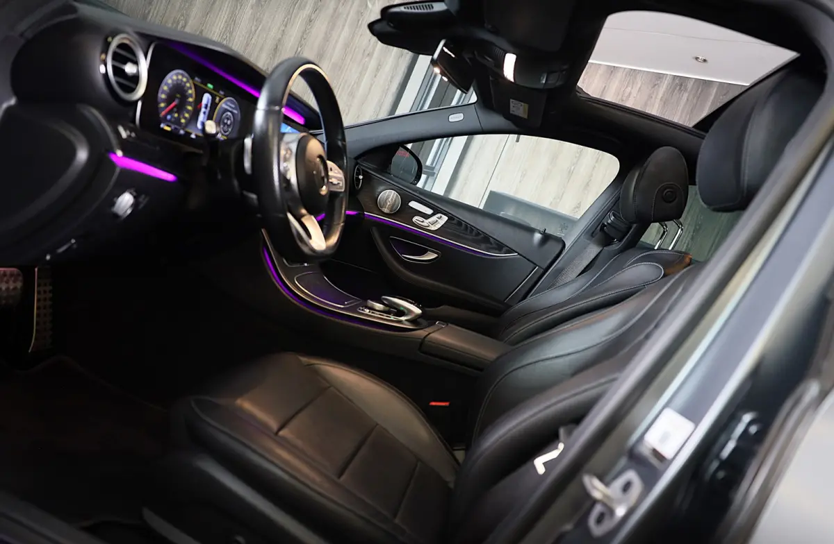 200 AMG Line / Aut / Leder / Burmester / Memory / Elek Stoelen / Dig Cockpit / Open Pano / 21 Inch