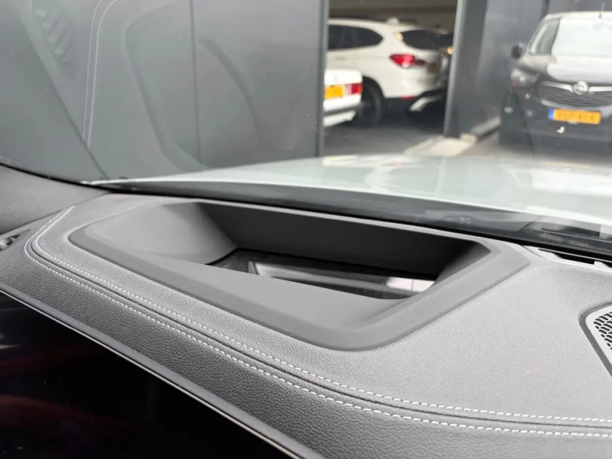 M50 Pano Laser Harman Kardon HUD Keyless