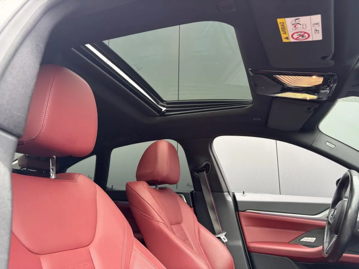 M50 Pano Laser Harman Kardon HUD Keyless