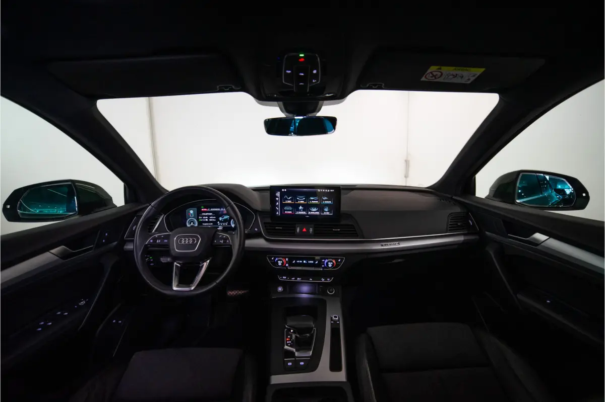 55 TFSI e S Line 367PK | District Green | Pano | Virtual | 21'' | SQ5 Sierstukken | 12 MND Garantie