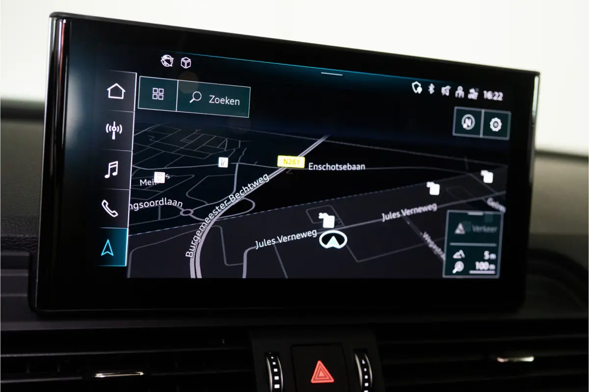 55 TFSI e S Line 367PK | District Green | Pano | Virtual | 21'' | SQ5 Sierstukken | 12 MND Garantie