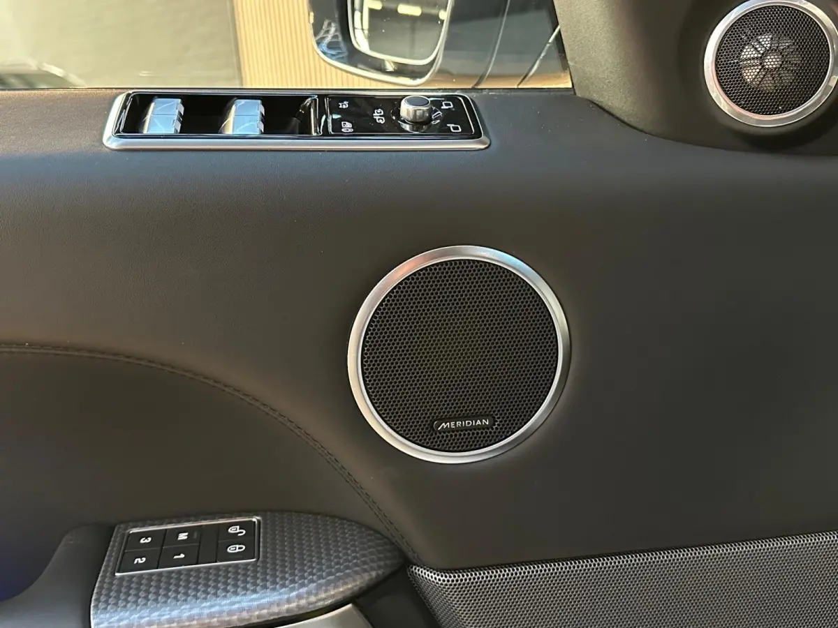 P400e HSE Dynamic 404PK - Pano