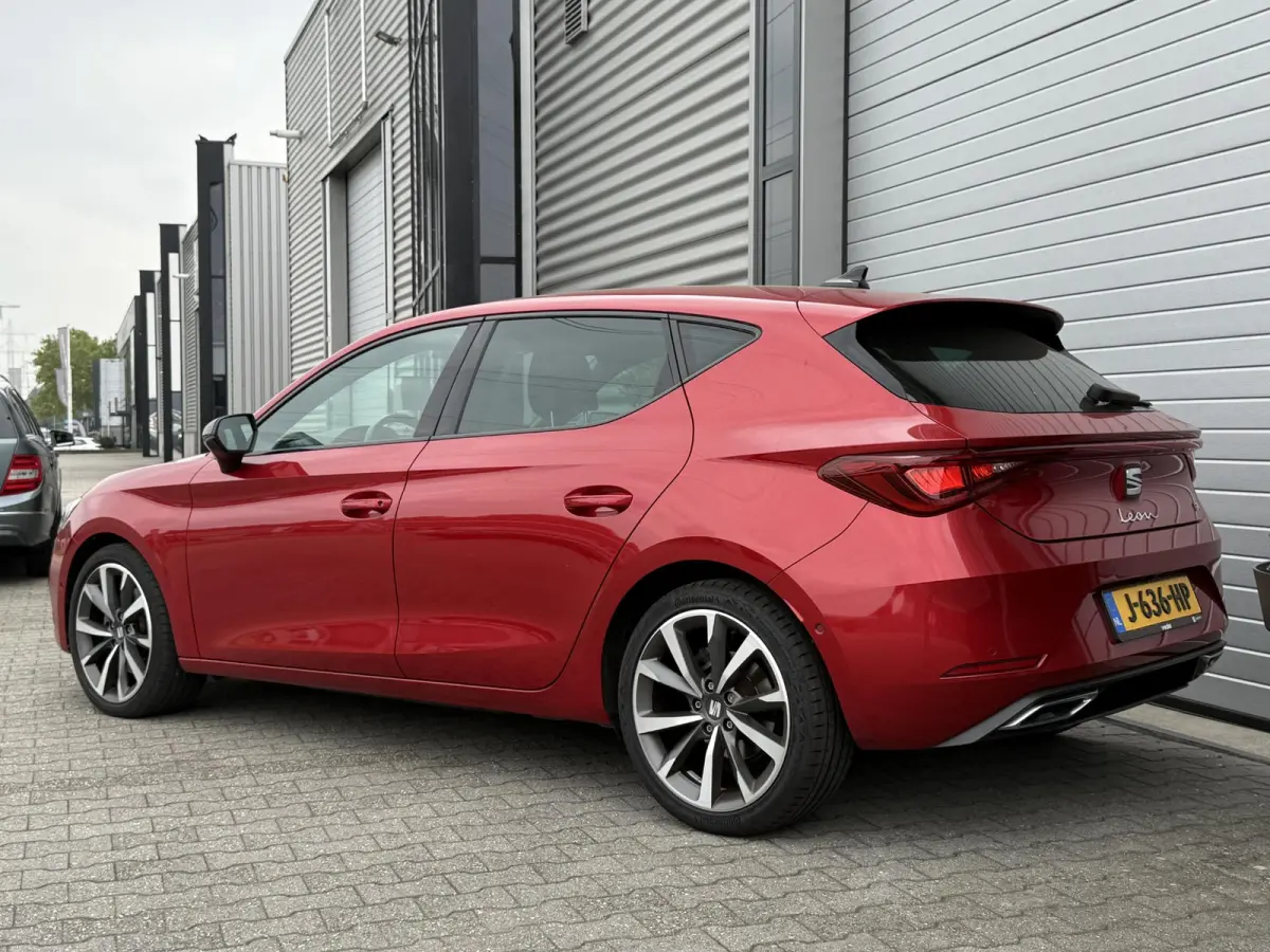 1.5 eTSI FR FR | Carplay | ACC | DCC | LED | Parkeersensoren | Trekhaak | Dealer Onderhouden
