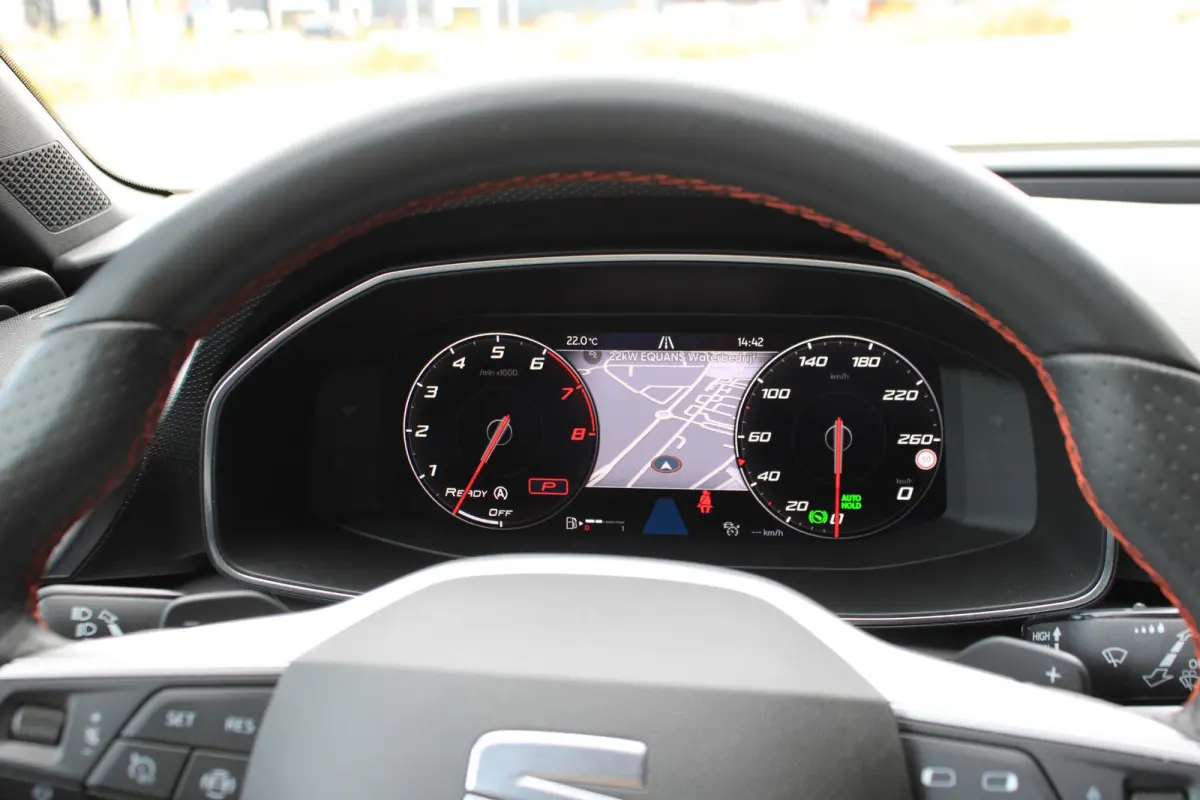 1.5 eTSI FR FR | Carplay | ACC | DCC | LED | Parkeersensoren | Trekhaak | Dealer Onderhouden