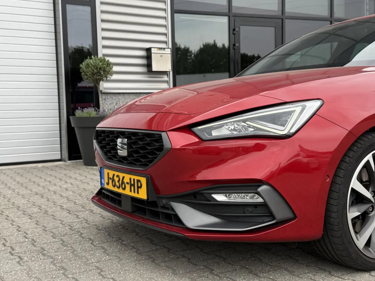 1.5 eTSI FR FR | Carplay | ACC | DCC | LED | Parkeersensoren | Trekhaak | Dealer Onderhouden