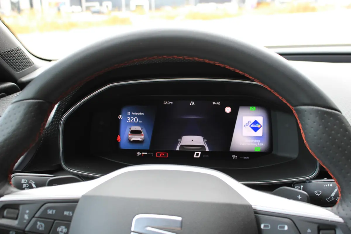 1.5 eTSI FR FR | Carplay | ACC | DCC | LED | Parkeersensoren | Trekhaak | Dealer Onderhouden