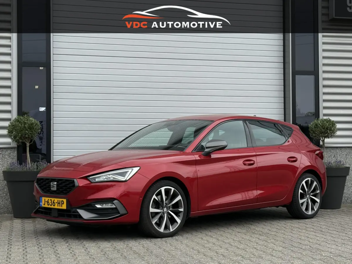 1.5 eTSI FR FR | Carplay | ACC | DCC | LED | Parkeersensoren | Trekhaak | Dealer Onderhouden