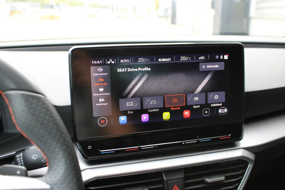 1.5 eTSI FR FR | Carplay | ACC | DCC | LED | Parkeersensoren | Trekhaak | Dealer Onderhouden