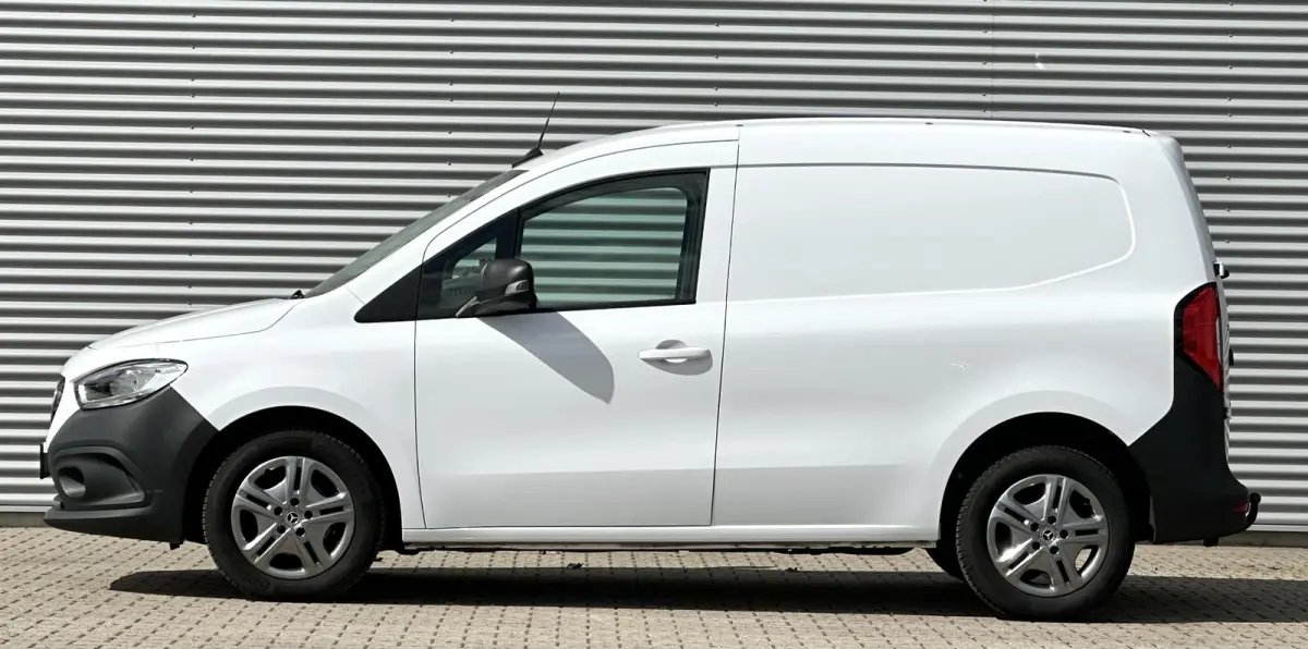 110 CDI L1 Pro Navi|Cruise|Leder stuur|3 zits