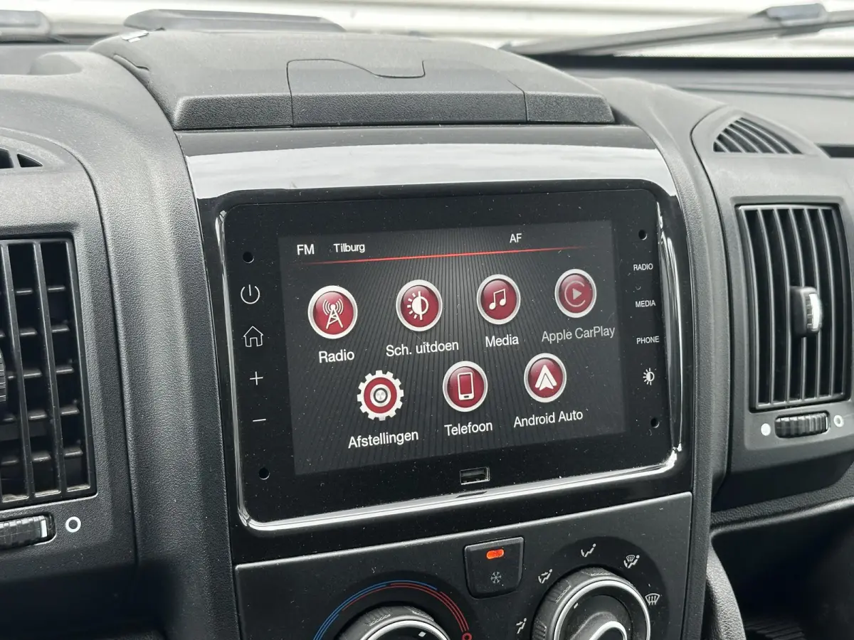 2.2D 165 Zwaar L2H2 3.5t Carplay|Cruise|Airco|Trek Peugeot Boxer/Citroén Jumper/Fiat Ducato