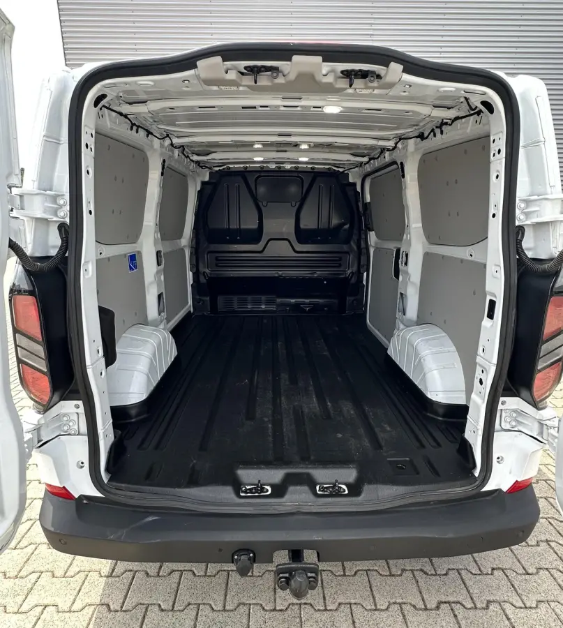 280 2.0 TDCI L1 Trend Trekhaak|Navi|Led