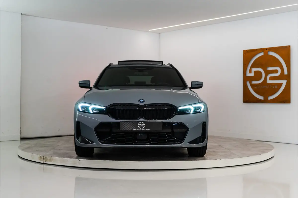 330e xDrive M Sport Pro Edition 292PK | Brooklyn | Pano | Sfeer | Harman/Kardon | HUD | VOL! Fabrieksgarantie