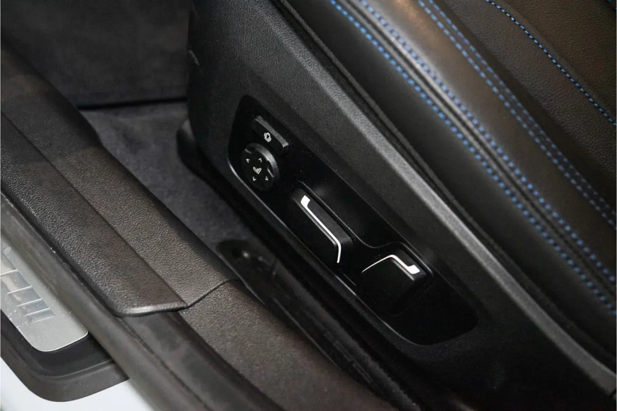 330e xDrive M Sport Pro Edition 292PK | Brooklyn | Pano | Sfeer | Harman/Kardon | HUD | VOL! Fabrieksgarantie